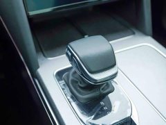 FAW Red Flag HS7 PHEV 2.0T PHEV AWD 2 Million Units Anniversary Edition 6-Seater - ფოტო 8