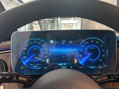Mercedes-Benz EQE SUV 500 4MATIC Luxury - ფოტო 10