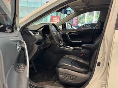 Toyota RAV4 2021 2.0L CVT FWD Style Edition - ფოტო 9