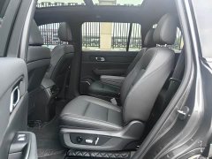 Li Auto ONE Extended Range 6-Seater - ფოტო 12