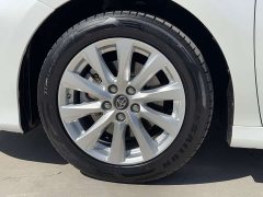 Toyota Camry 2019 Facelift 2.0G Luxury - ფოტო 16