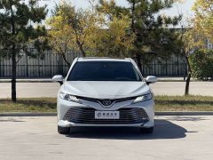 Toyota Camry 2019 Facelift 2.0G Luxury - ფოტო 2