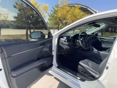 Toyota Camry 2019 Facelift 2.0G Luxury - ფოტო 9