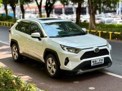 Toyota RAV4 2021 2.0L CVT FWD Style Edition - ფოტო 4