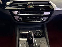 BMW 5 Series 530Li Premier M Sport Package - ფოტო 12