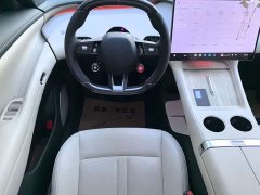 Xiaomi YU7 Four-Wheel Drive Max Edition - ფოტო 15
