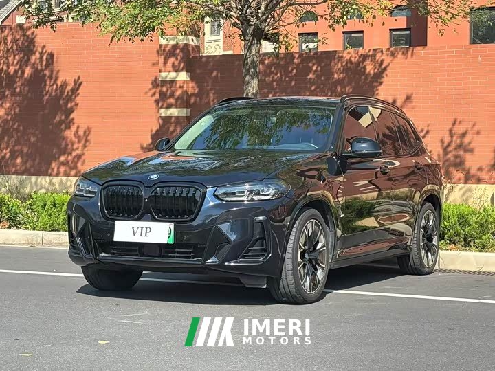 BMW iX3 Premier - ავტომობილი ჩინეთიდან