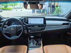 Lexus ES 2022 200 Excellence Edition - ფოტო 9