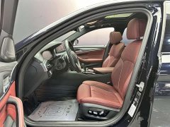 BMW 5 Series 530Li Luxury M Sport Package - ფოტო 8