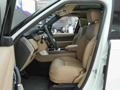 Land Rover Range Rover 2025 3.0L V6 400PS Extended Wheelbase Prestige Edition - ფოტო 11