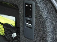 Land Rover Range Rover 2025 3.0L V6 400PS Extended Wheelbase Prestige Edition - ფოტო 19