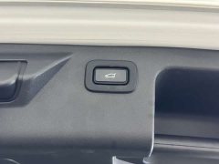 Land Rover Discovery Sport 2020 249PS R-Dynamic Performance Edition - ფოტო 18