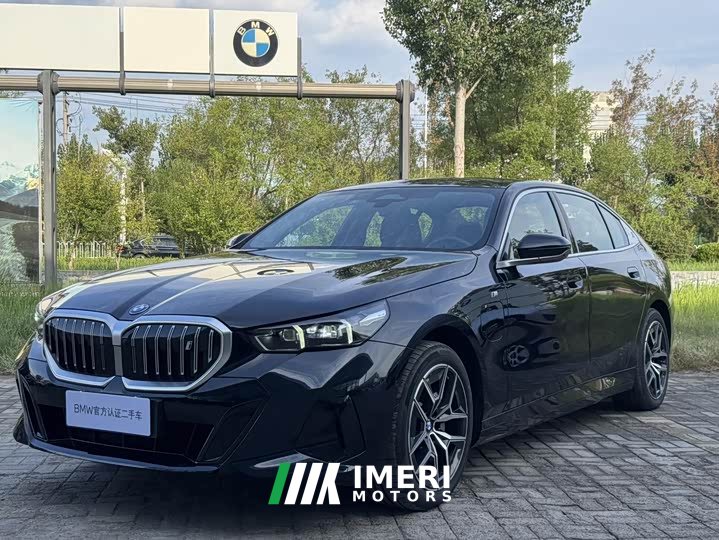 BMW i5 eDrive 40L M Sport Package - ავტომობილი ჩინეთიდან