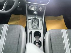 Volkswagen Sagitar 200TSI DSG Feiyue Edition - ფოტო 16