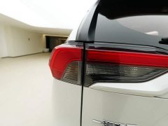 Toyota RAV4 2.0L CVT FWD Urban Edition - ფოტო 9