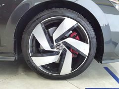 Volkswagen Golf GTI 380TSI DSG GTI - ფოტო 6