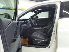 Lynk & Co Geely Lynk & Co 06 Renew 1.5T Pro - ფოტო 9