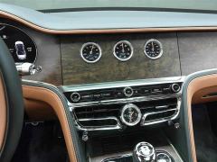Bentley Flying Spur 4.0T V8 Elegance Edition - ფოტო 10