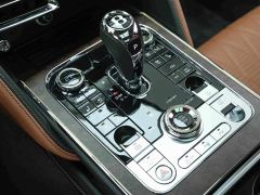 Bentley Flying Spur 4.0T V8 Elegance Edition - ფოტო 11