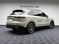 Porsche Cayenne New Energy 2021 Cayenne E-Hybrid 2.0T - ფოტო 16