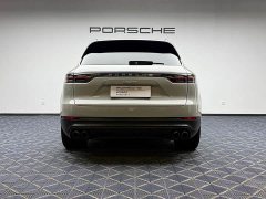 Porsche Cayenne New Energy 2021 Cayenne E-Hybrid 2.0T - ფოტო 2