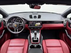 Porsche Cayenne New Energy 2021 Cayenne E-Hybrid 2.0T - ფოტო 3
