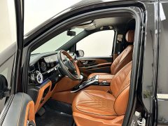 Mercedes-Benz Vito 2023 2.0T Elite 7-Seater - ფოტო 9