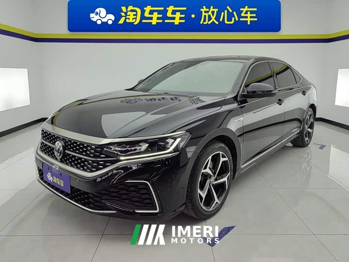 Volkswagen Passat Facelift 330TSI Starry Sky Elite - ავტომობილი ჩინეთიდან