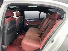 BMW 5 Series Facelift 530Li Luxury M Sport Package - ფოტო 7