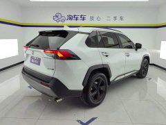 Toyota RAV4 2.0L CVT FWD Fashion Plus Edition - ფოტო 3
