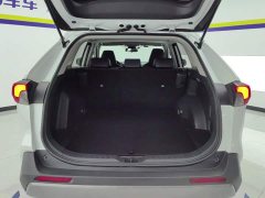 Toyota RAV4 2.0L CVT FWD Fashion Plus Edition - ფოტო 4
