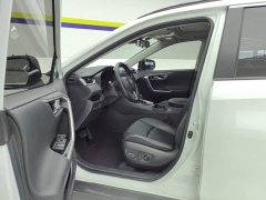 Toyota RAV4 2.0L CVT FWD Fashion Plus Edition - ფოტო 9
