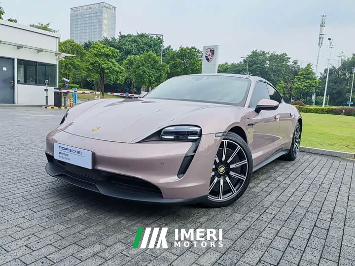 Porsche Taycan
