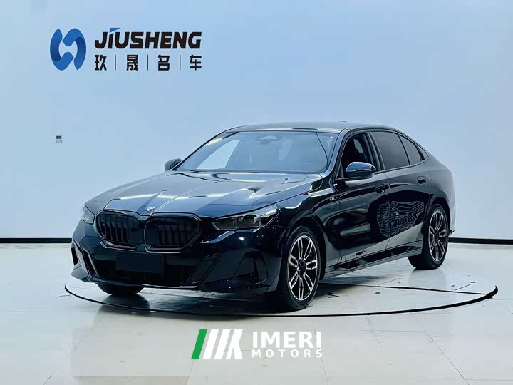 BMW 5 Series 530Li Premier M Sport Package - ავტომობილი ჩინეთიდან