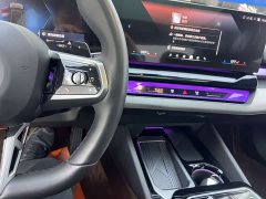 BMW 5 Series 530Li Premier M Sport Package - ფოტო 17