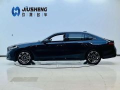 BMW 5 Series 530Li Premier M Sport Package - ფოტო 4