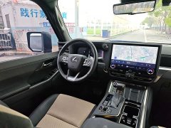 Lexus GX OVERTRAIL Peak Edition - ფოტო 18