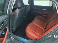 Lincoln Z 2024 2.0T Premium Edition - ფოტო 11