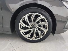 Lincoln Z 2024 2.0T Premium Edition - ფოტო 6