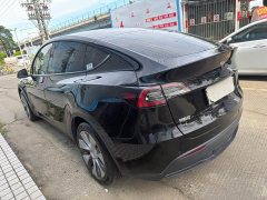 Tesla Model Y Rear-Wheel Drive - ფოტო 9