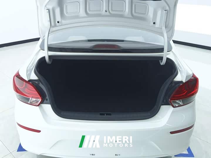 Kia Huanchi Facelift 1.4L Automatic Comfort Sunroof Edition - ავტომობილი ჩინეთიდან