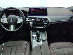 BMW 5 Series Facelift 530Li Premier M Sport Package - ფოტო 12