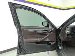 BMW 5 Series Facelift 530Li Premier M Sport Package - ფოტო 7