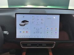 Li Auto L7 Pro - ფოტო 13