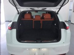 Li Auto L7 Pro - ფოტო 4
