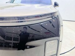 Li Auto L9 Livis - ფოტო 6