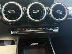 Mercedes-Benz GLB 2022 GLB 180 Dynamic - ფოტო 12