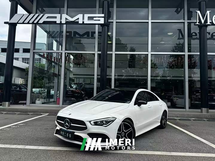 Mercedes-Benz CLA (Imported) CLA 200 4MATIC
