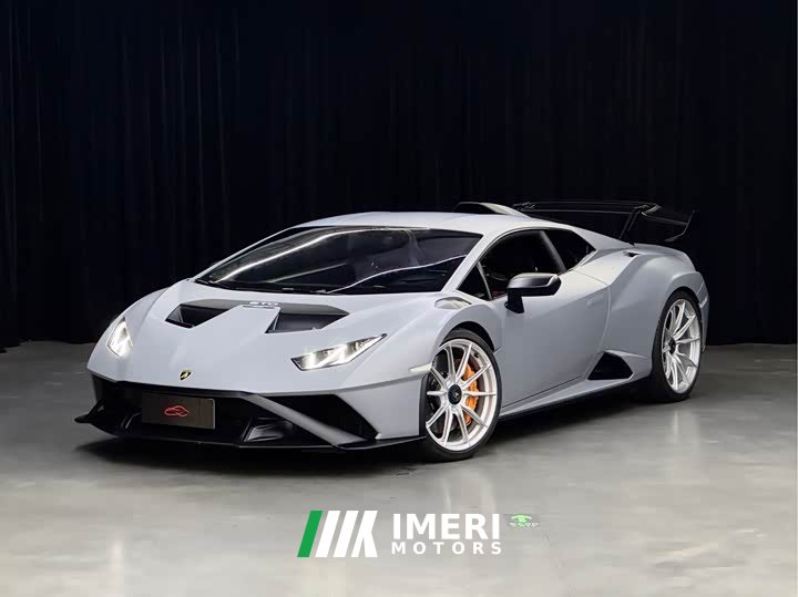 Lamborghini Huracán STO