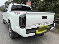 Audi Tacoma 2020 TRD Pro Canada Spec - ფოტო 2